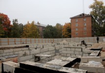 Сентябрь 2014. Монтаж фундамента.